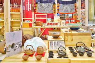 從書齋到田野，以創(chuàng)意點(diǎn)亮希望 湖大師生十年扶貧路結(jié)出文藝碩果